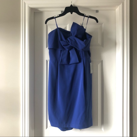 Strapless knot-detail cocktail dress - Picture 8 of 12